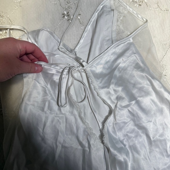 Vintage Y2K Victoria’s Secret White Satin Mesh Inset Bodysuit – Size M - Picture 7 of 9